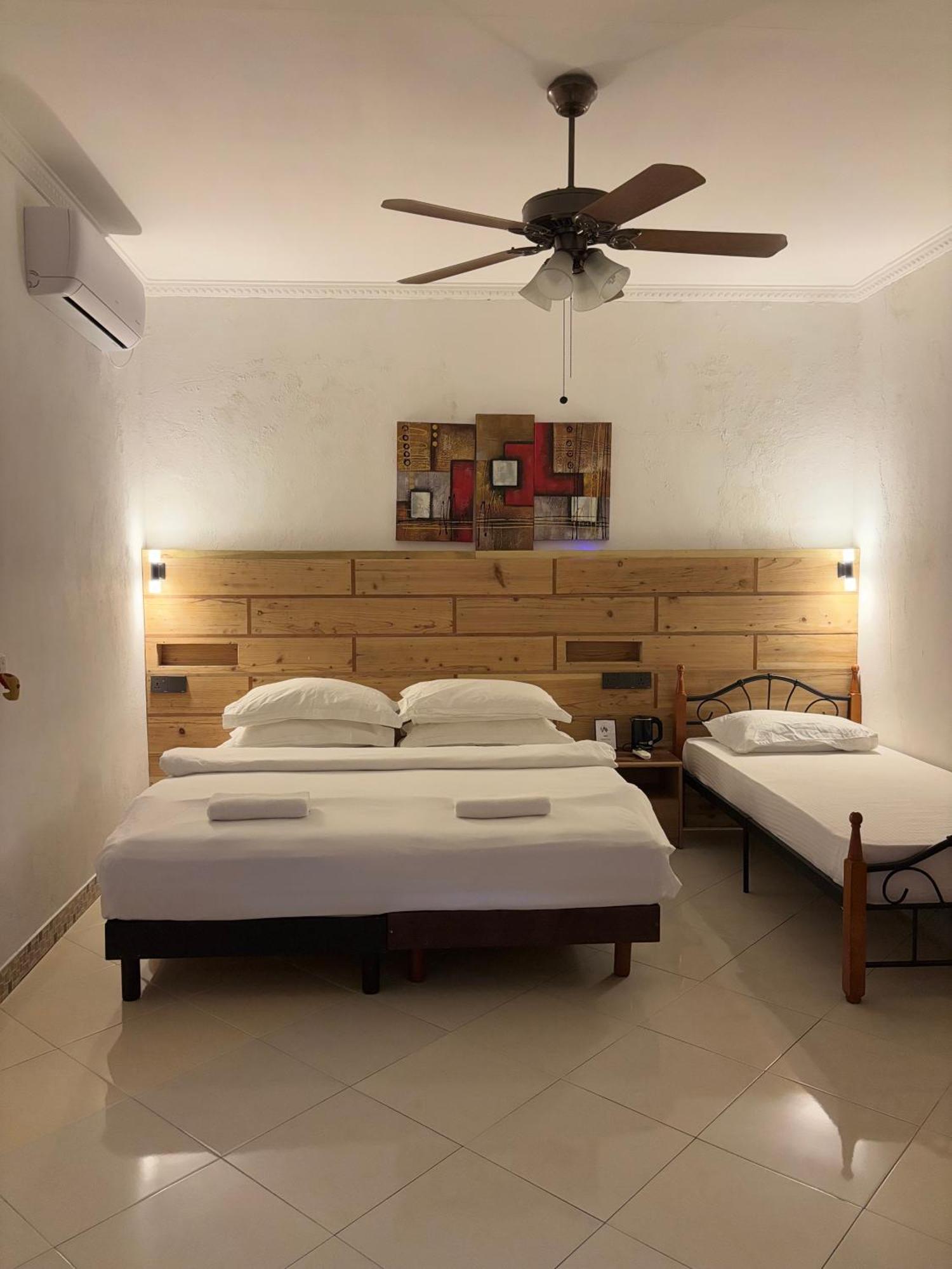 Aloha Inn Himmafushi Eksteriør bilde